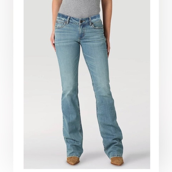 WRANGLER RETRO MAE mid-rise BOOTCUT MADELYN JEANS style 112328368 size 25x36 new - Picture 2 of 5